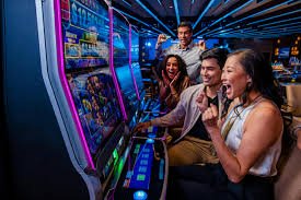Fitur bonus Coaster Spin dengan putaran gratis